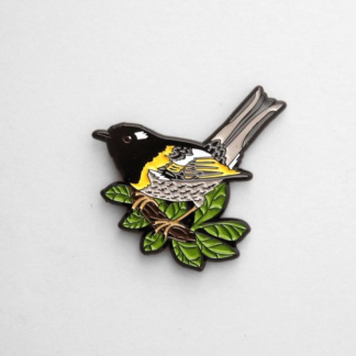 Enamel Pin - Hīhī