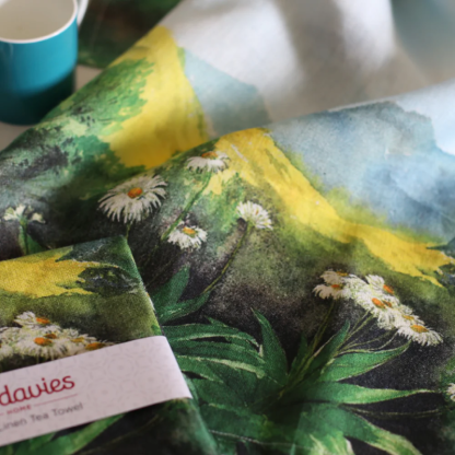 Tea towel - Ali Davies - South Island Mountain Daisy - Image 2